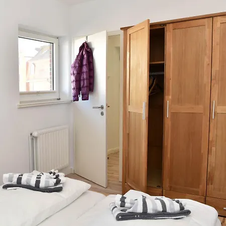 Apartamento Mare Nostrum 8 *